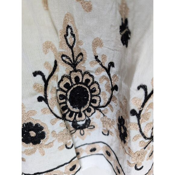 NWT Everlynn White Embroidered Viscose Maxi Dress Boho Resort Medium Folk Art - Picture 10 of 14
